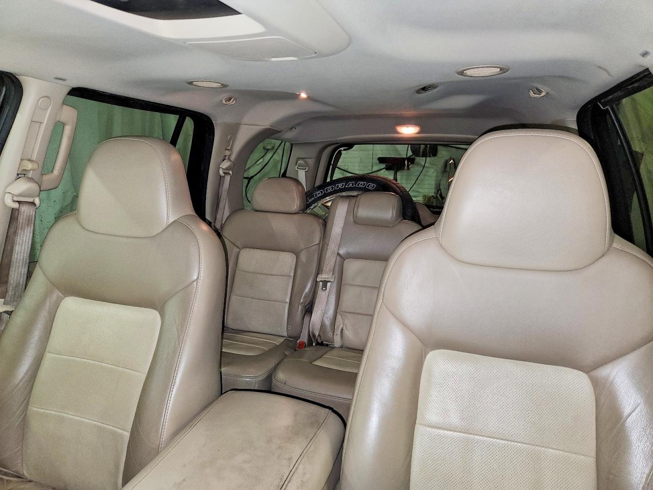 2006 Ford Expedition VIN 1FMFU18506LA76552 photo 10