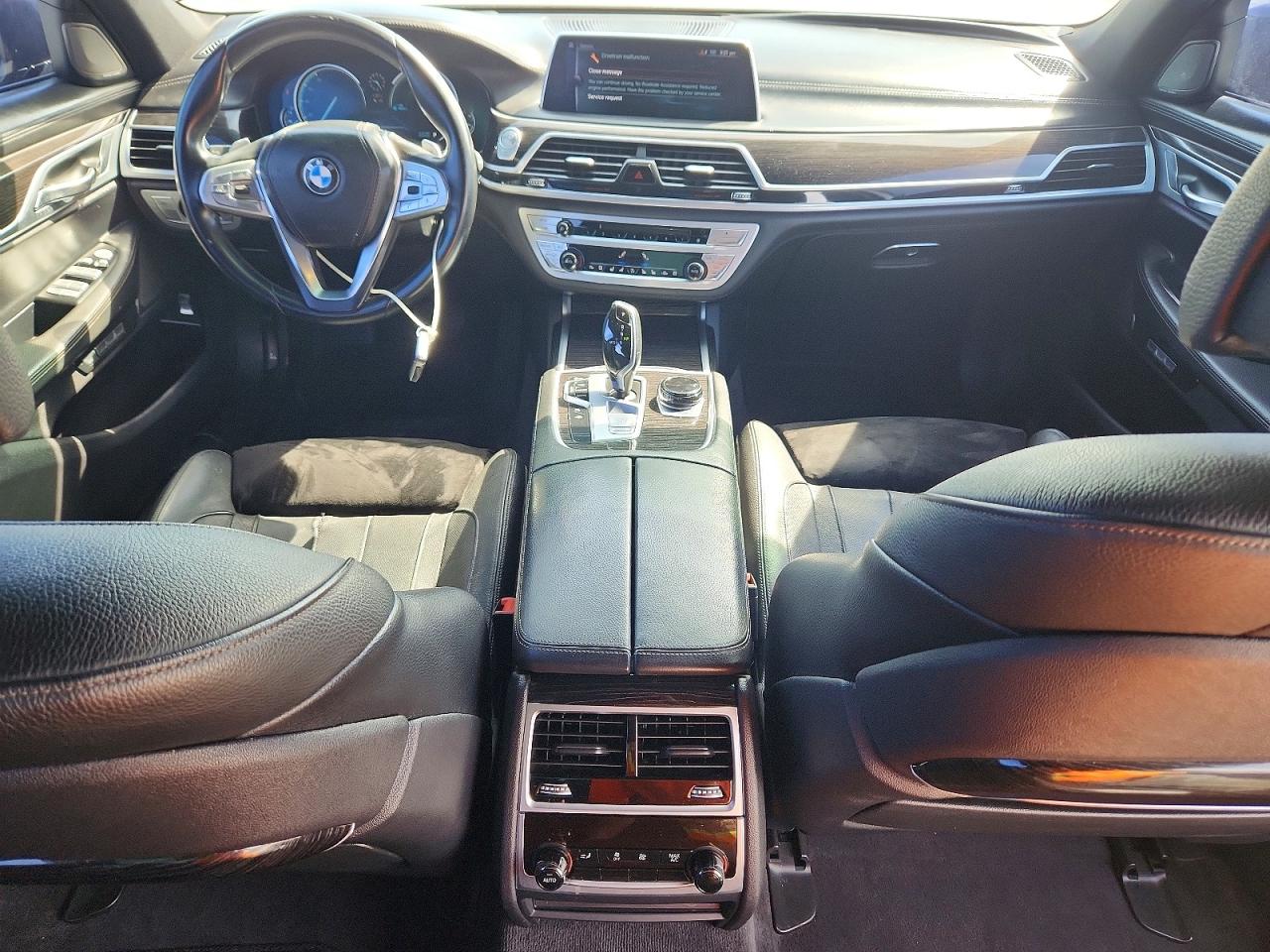 2017 BMW 7 series VIN WBA7E2C33HG741003 photo 8