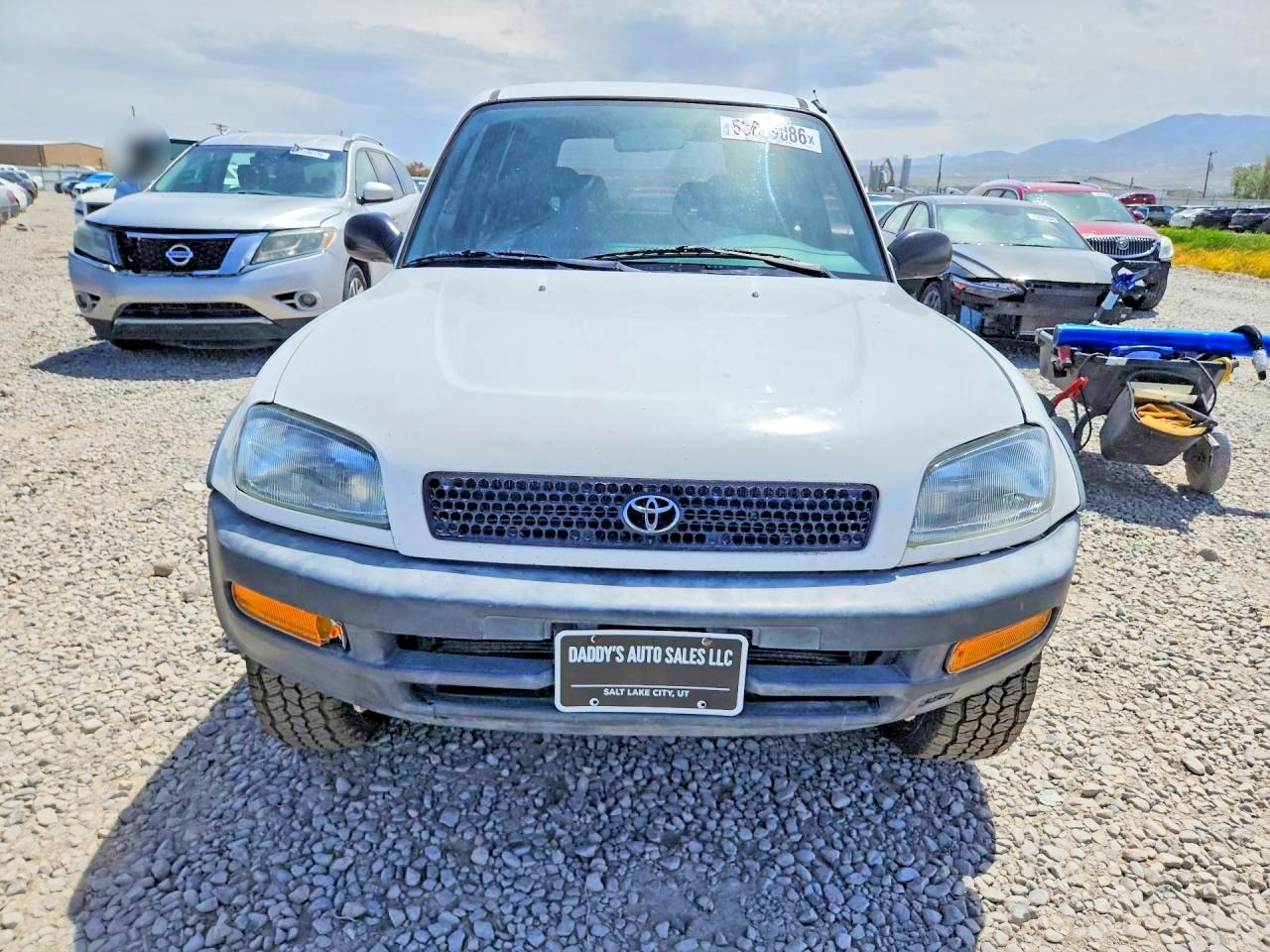 1997 Toyota Rav4 VIN JT3HP10V0V7039173 photo 5
