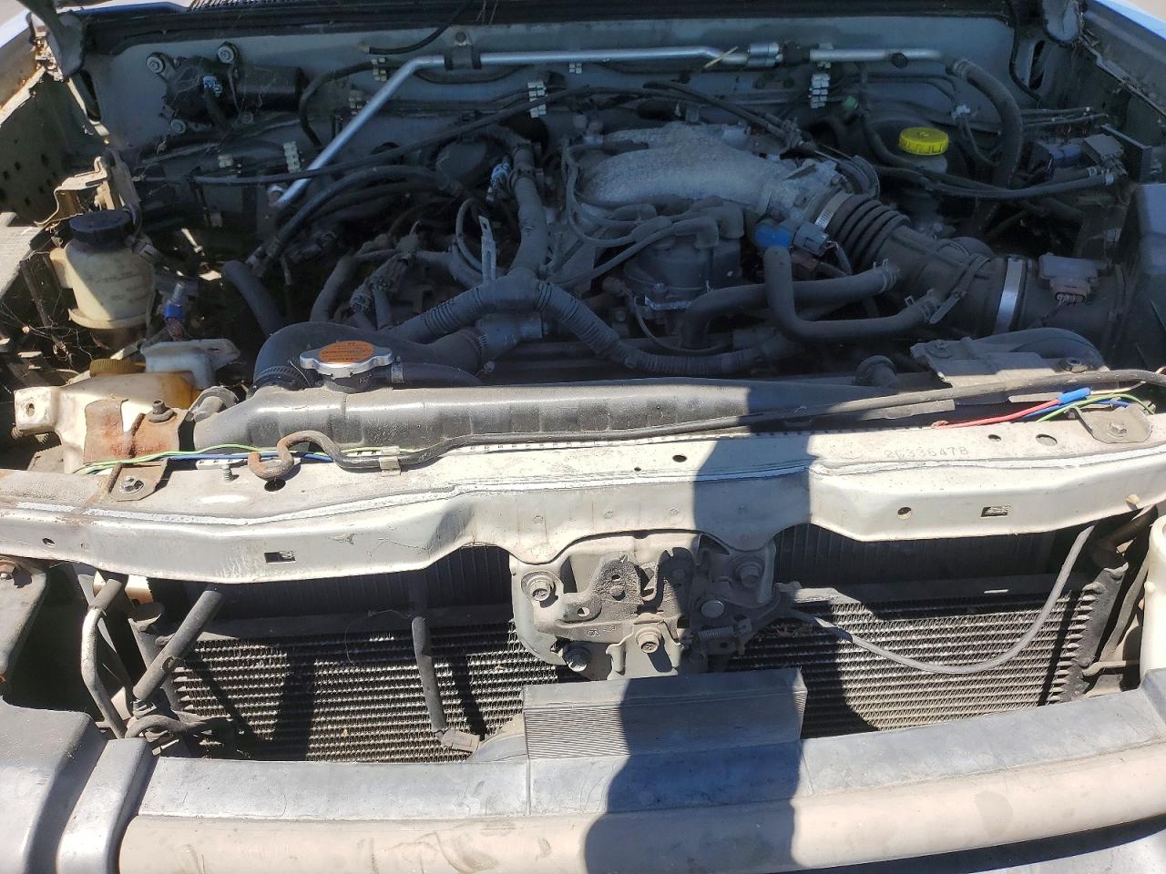 2002 NISS Frontier VIN 1N6ED27T42C336478 photo 11