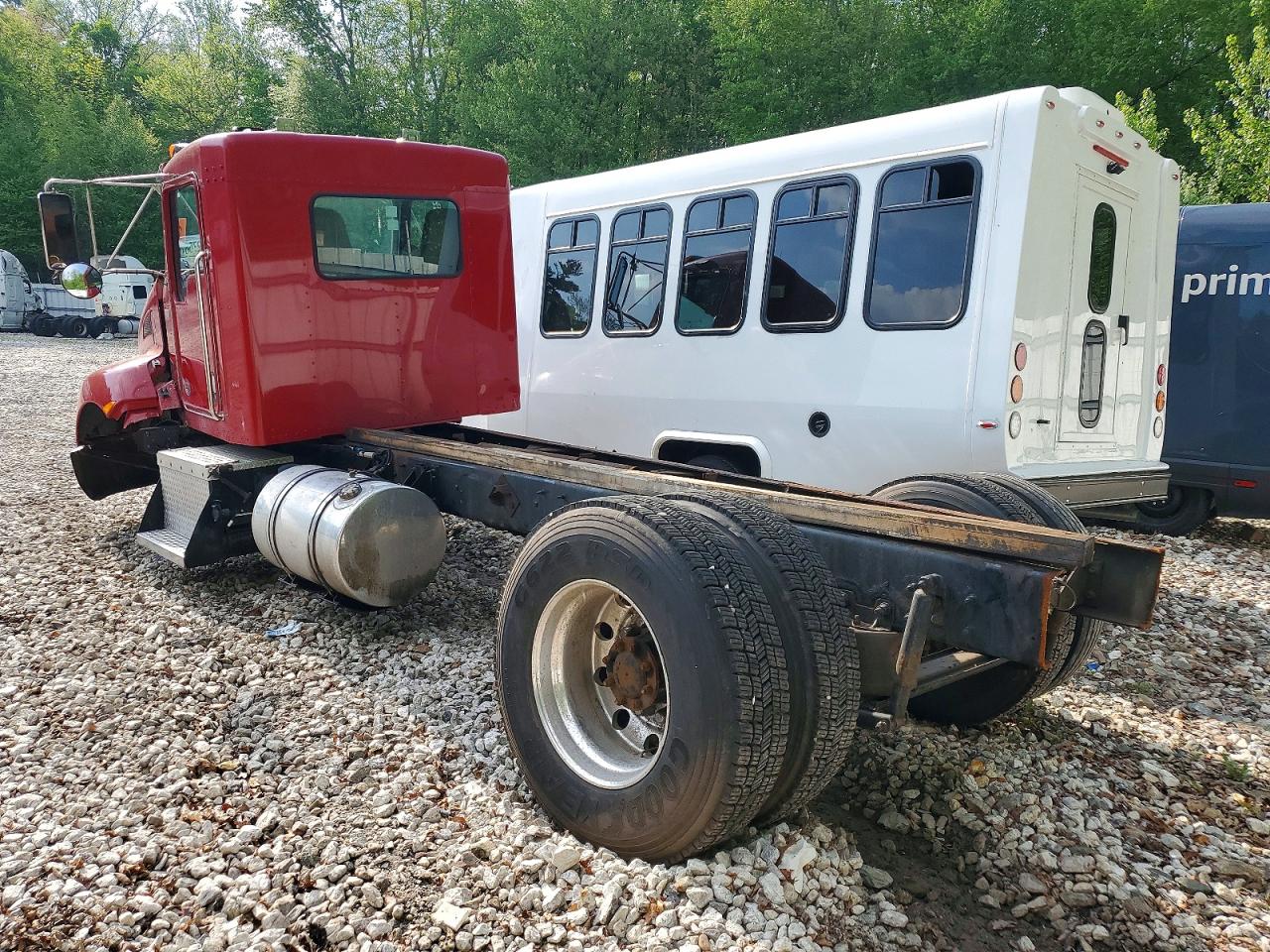 2010 KENWORTH All other VIN 2NKHHN7X1AM262172 photo 3
