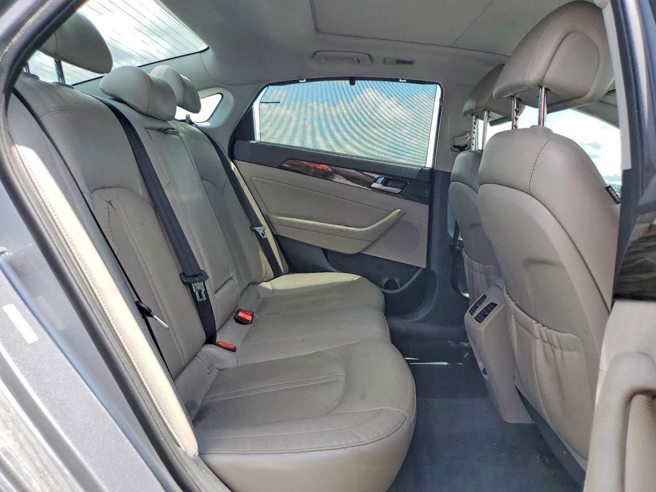 2016 Hyundai Sonata VIN KMHE34L11GA033839 photo 10
