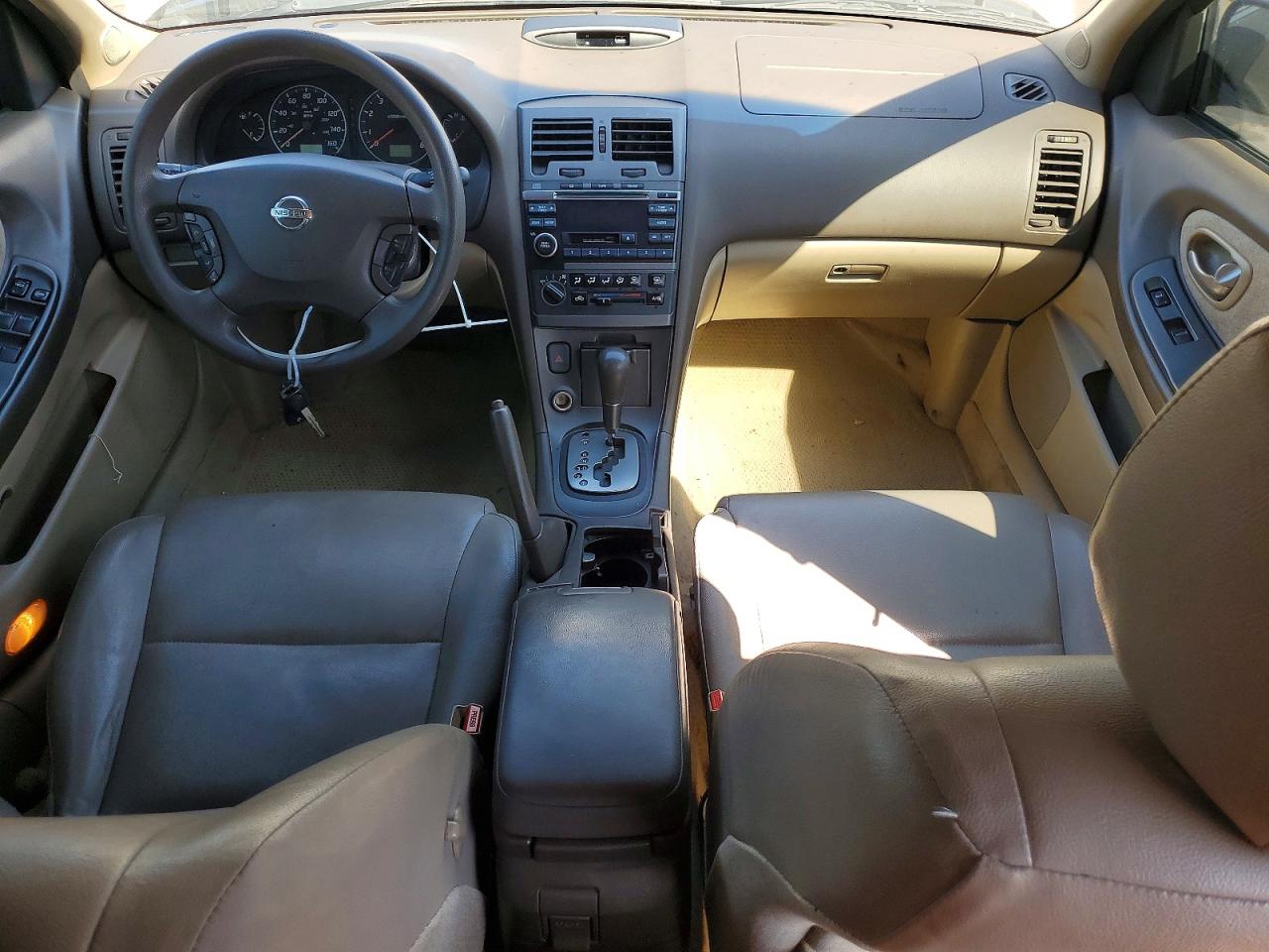 2002 Nissan Maxima VIN JN1DA31D12T451914 photo 8