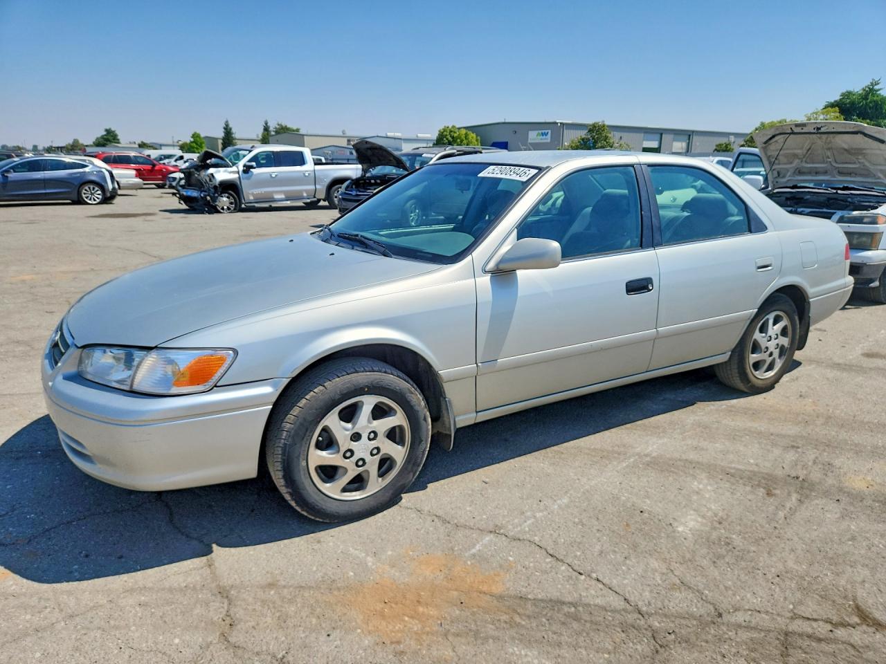 2001 Toyota Camry VIN 4T1BF22K61U968238 photo 1