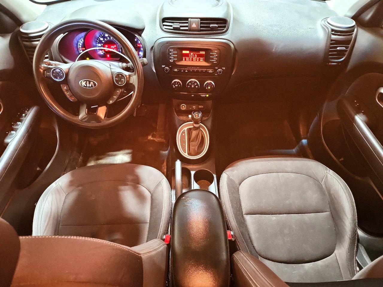 2015 Kia Soul base VIN KNDJN2A28F7225610 photo 8