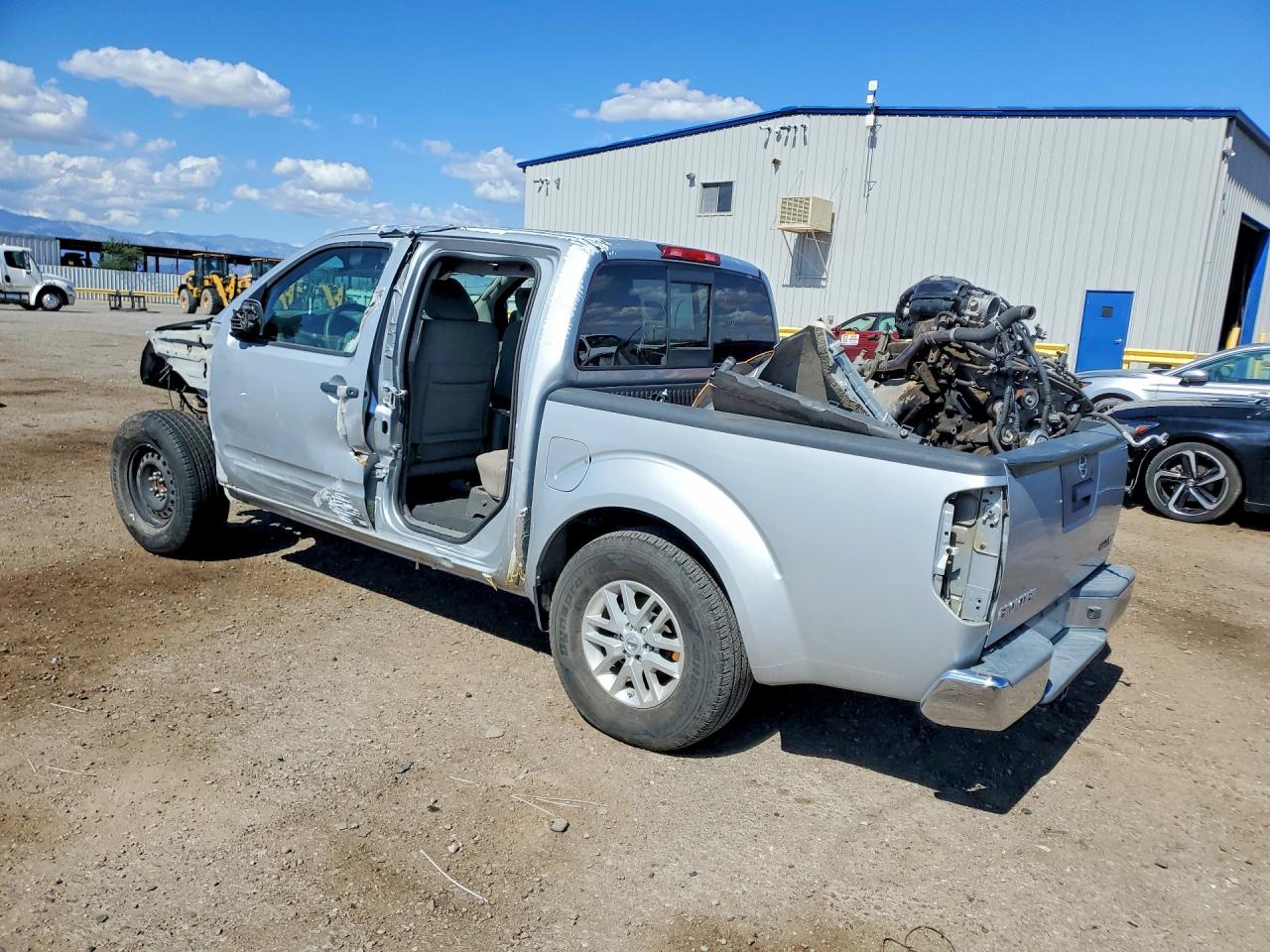 2019 Nissan Frontier VIN 1N6AD0ER9KN710825 photo 2