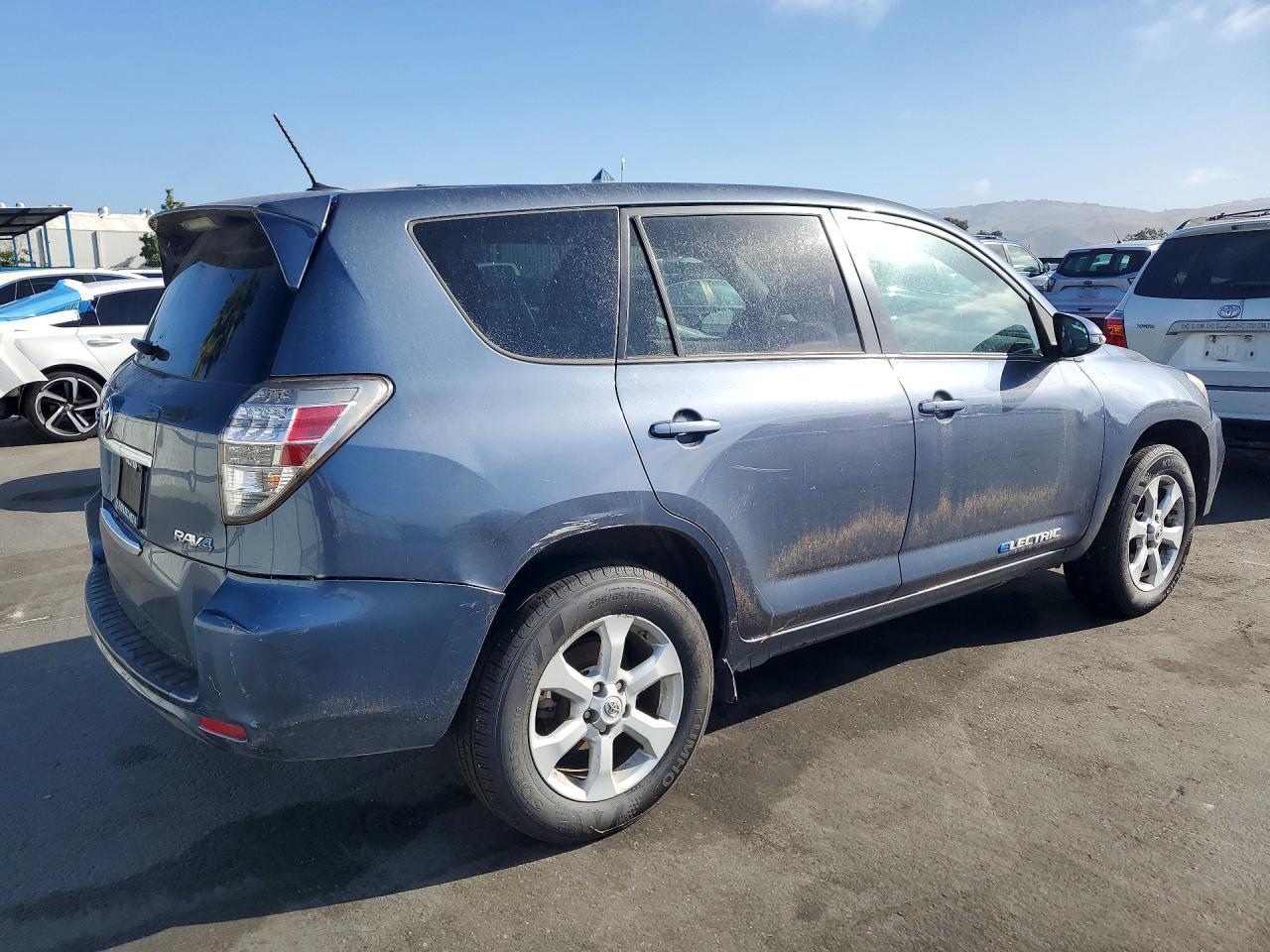 2013 Toyota Rav4 VIN 2T3YL4DV9DW002208 photo 3