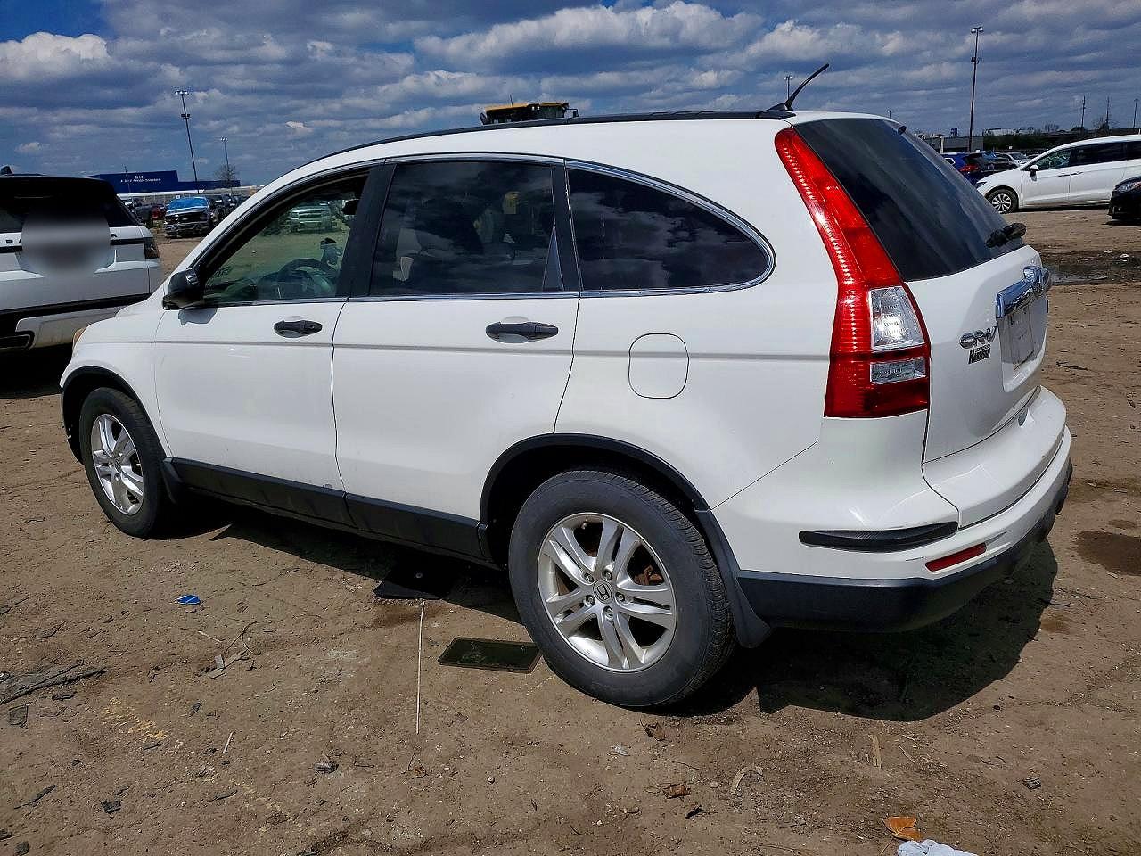 2011 Honda Crv VIN 3CZRE4H51BG703583 photo 2
