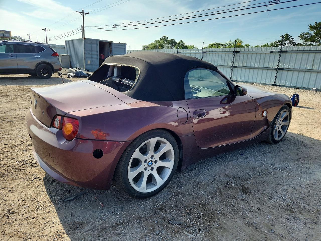 2003 BMW Z4 VIN 4USBT33403LR62490 photo 3