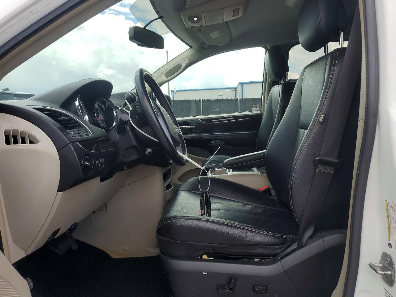 2014 Chrysler Minivan VIN 2C4RC1BG9ER208437 photo 7