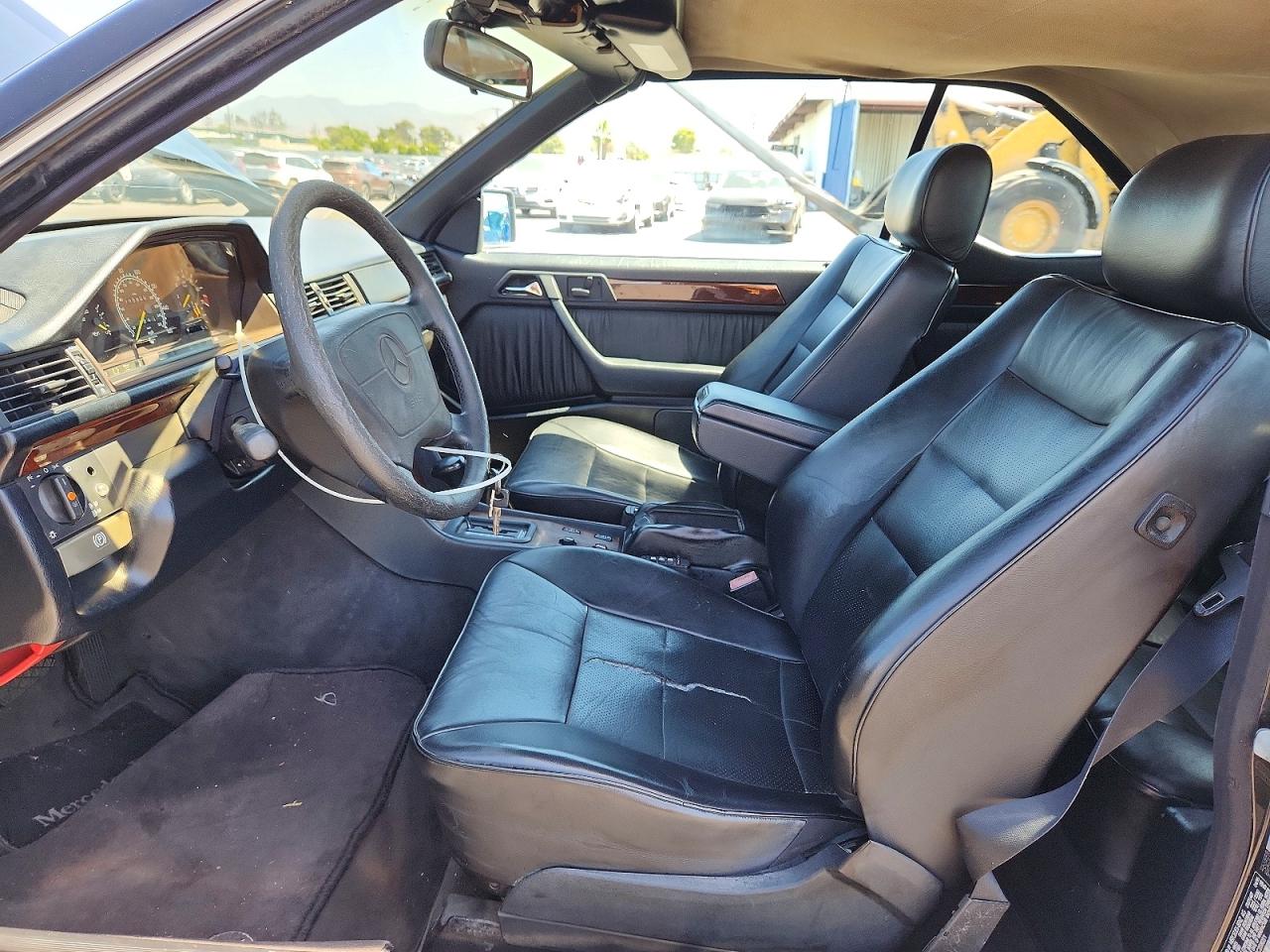 1995 Mercedes-Benz E-class VIN WDBEA66EXSC258051 photo 7