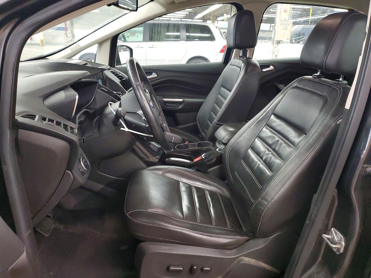2017 Ford Cmax VIN 1FADP5DU2HL102505 photo 7