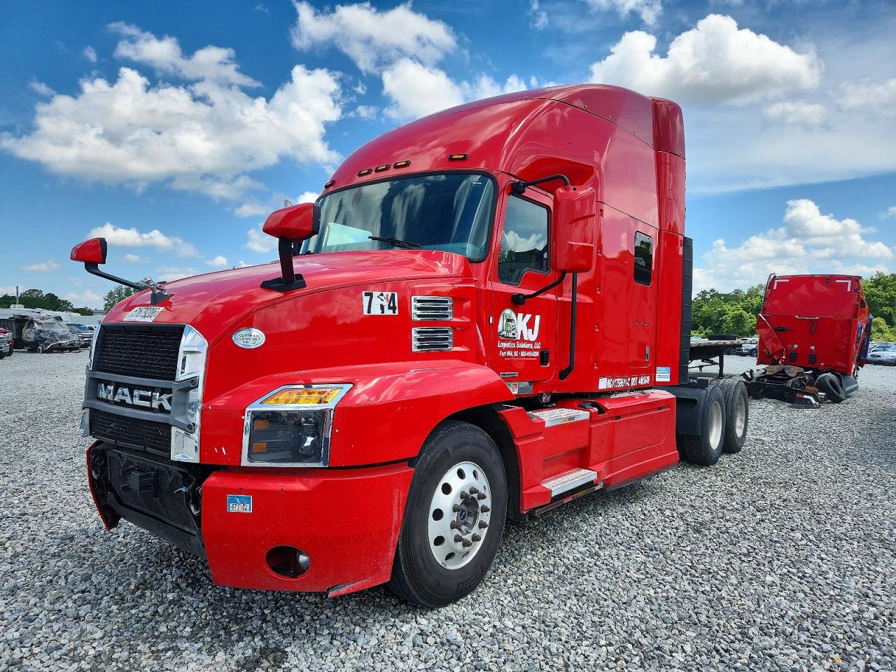 2019 MACK All other VIN 1M1AN4GY8KM004057 photo 2