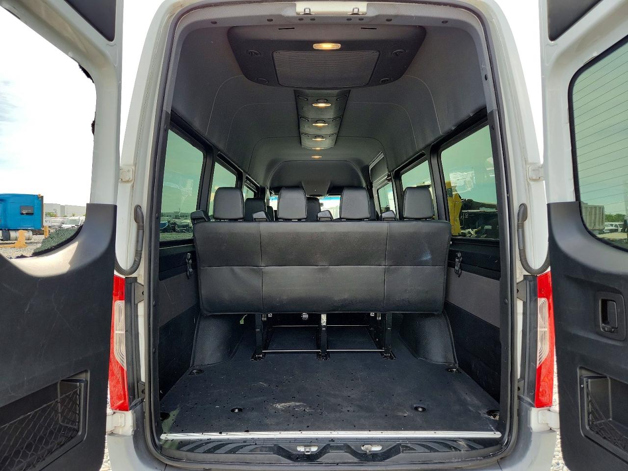 2020 Mercedes-Benz Sprinter VIN W1Z4EGHY3LT023210 photo 10