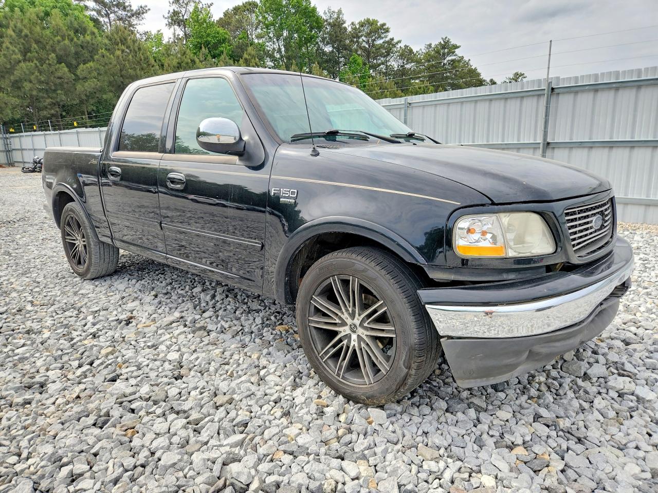 2002 Ford F150 VIN 1FTRW07L42KA48663 photo 4