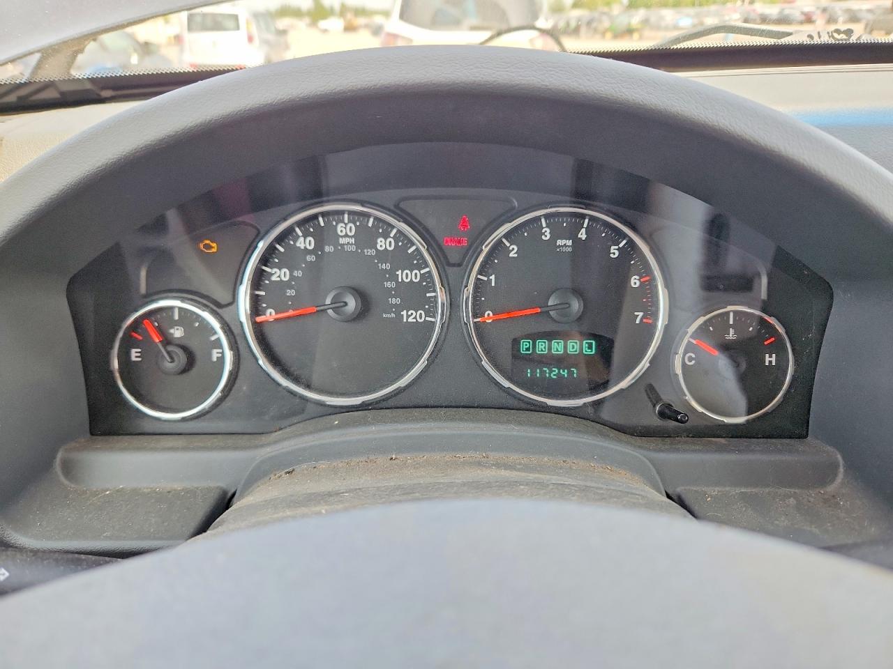 2008 Jeep Liberty VIN 1J8GN28K38W249329 photo 9