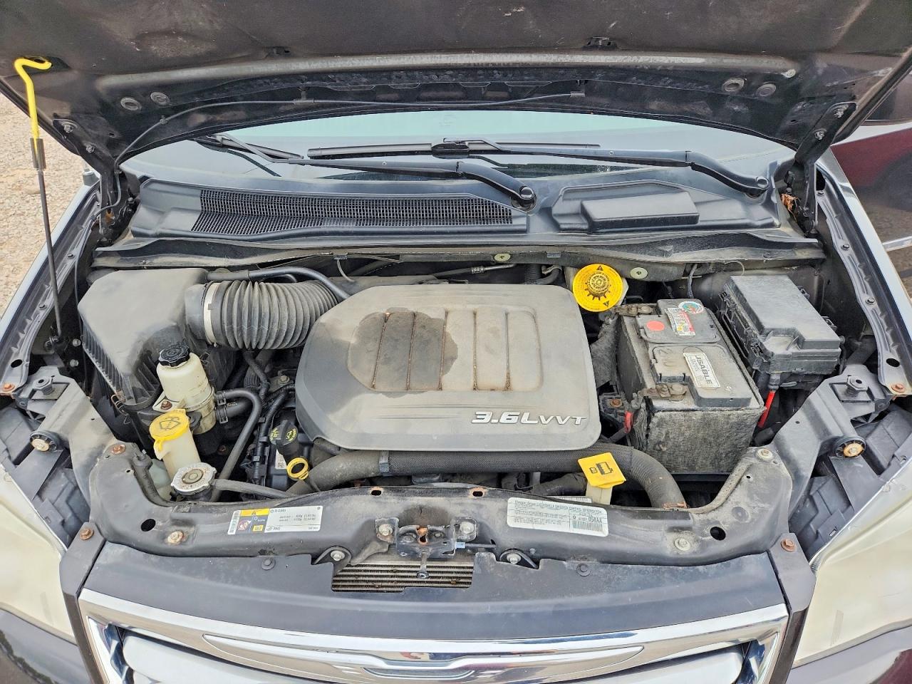 2014 Chrysler Minivan VIN 2C4RC1BG8ER348110 photo 12