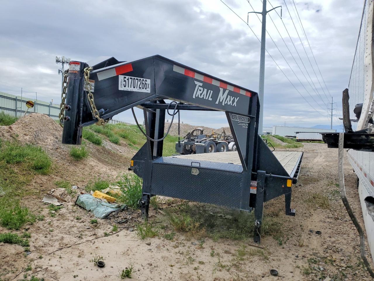 2024 TRAIL MAXX SD27-40 FLATBED TRAILER VIN 7WL3H4027RT000310 photo 2