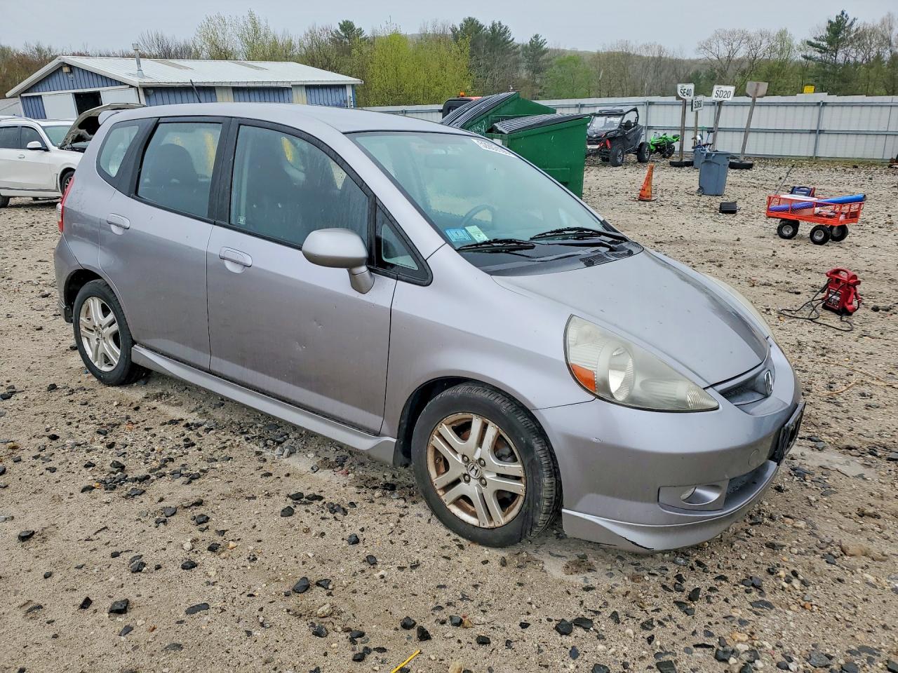 2008 Honda Fit VIN JHMGD376X8S044827 photo 4