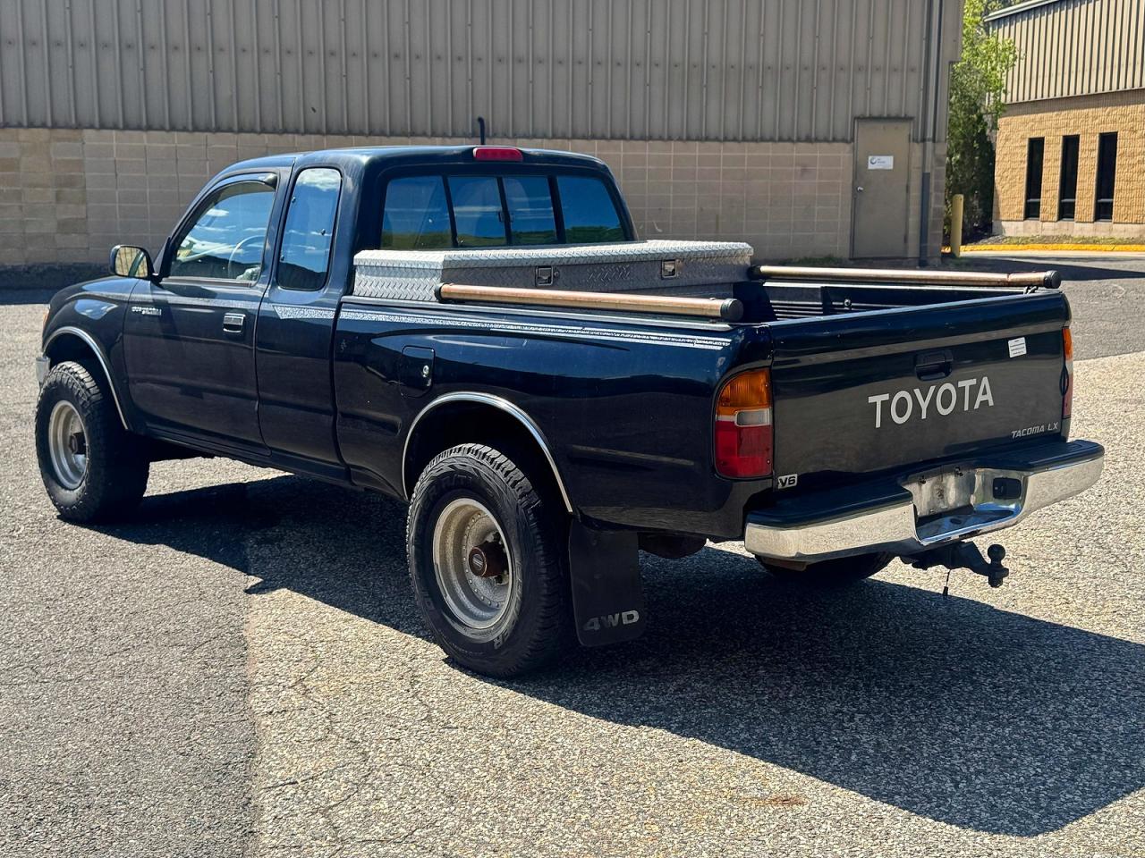 1996 Toyota Tacoma VIN 4TAWN72NXTZ150044 photo 3