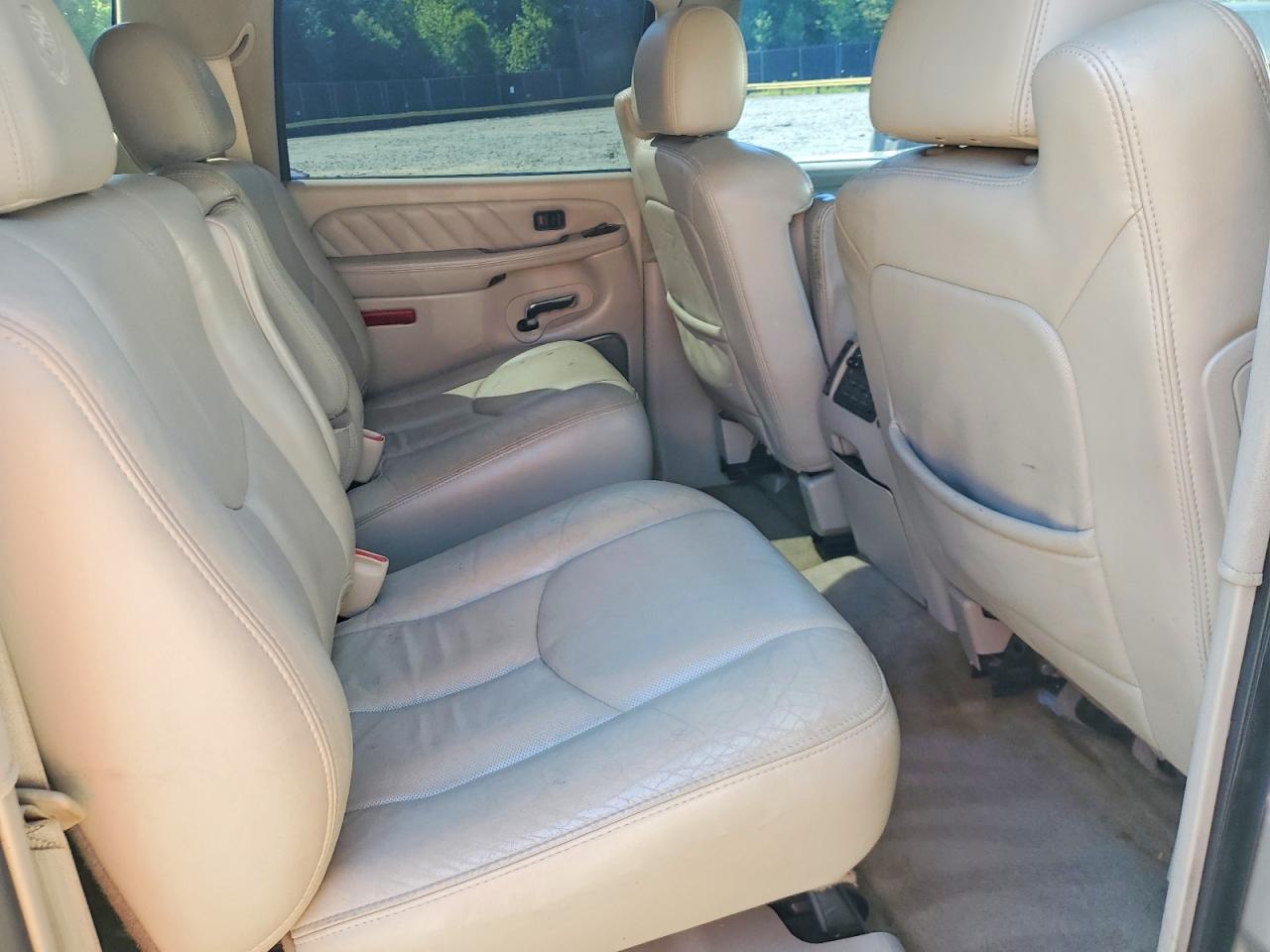 2005 CADILLAC Escalade VIN 3GYFK66N55G241544 photo 11