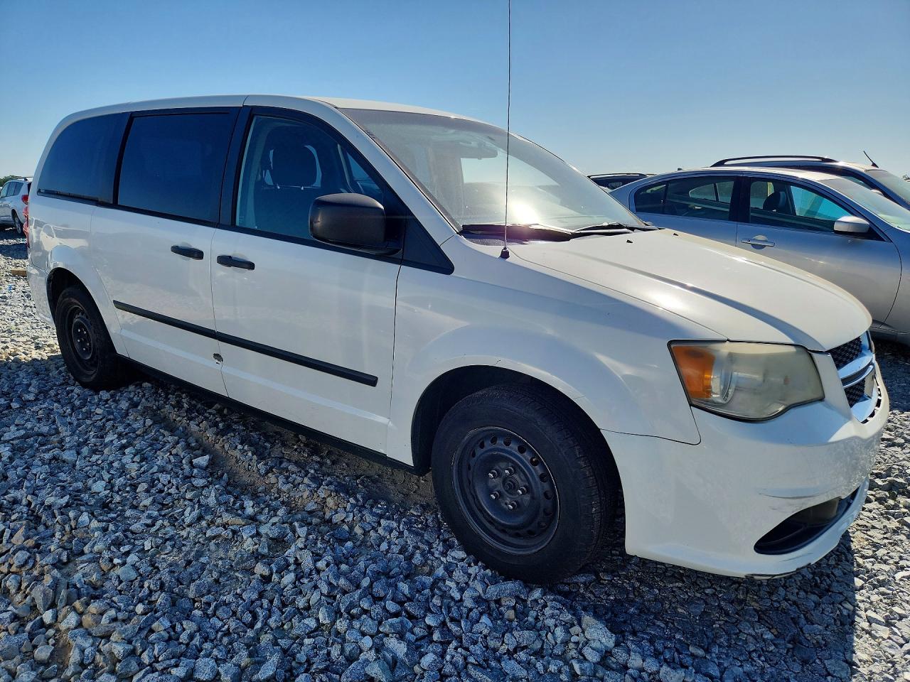2013 Dodge Caravan VIN 2C4RDGBG8DR505763 photo 4