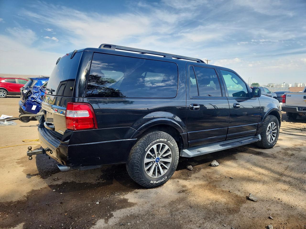 2015 Ford Expedition VIN 1FMJK1JTXFEF11462 photo 3