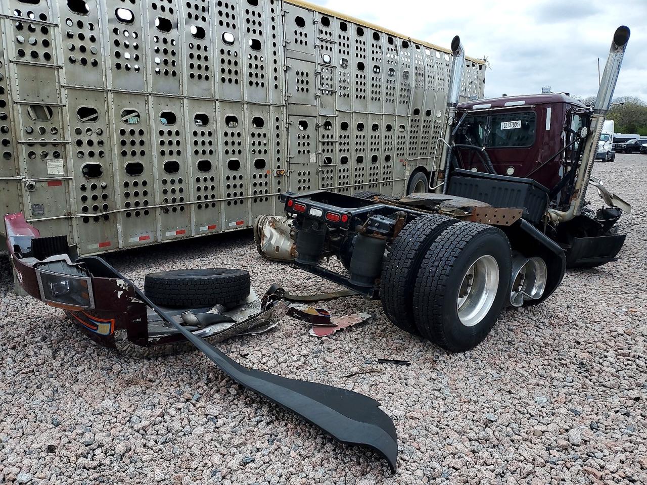 2022 MACK All models VIN 1M1AN4GY9NM026461 photo 4