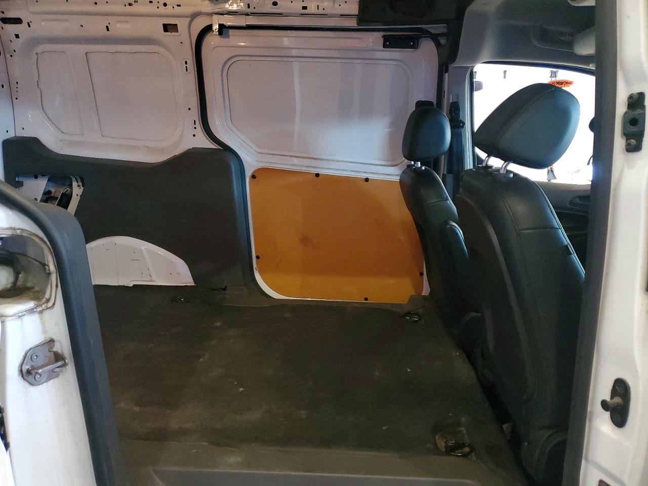 2019 Ford Transit VIN NM0LS7E26K1385049 photo 11