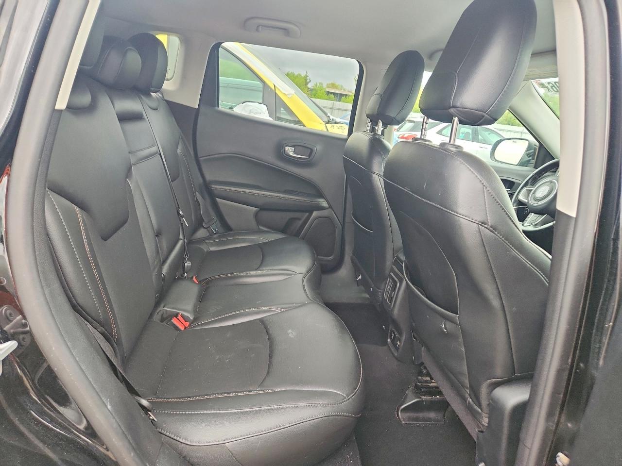 2019 JEEP Compass VIN 3C4NJDBB5KT647511 photo 11