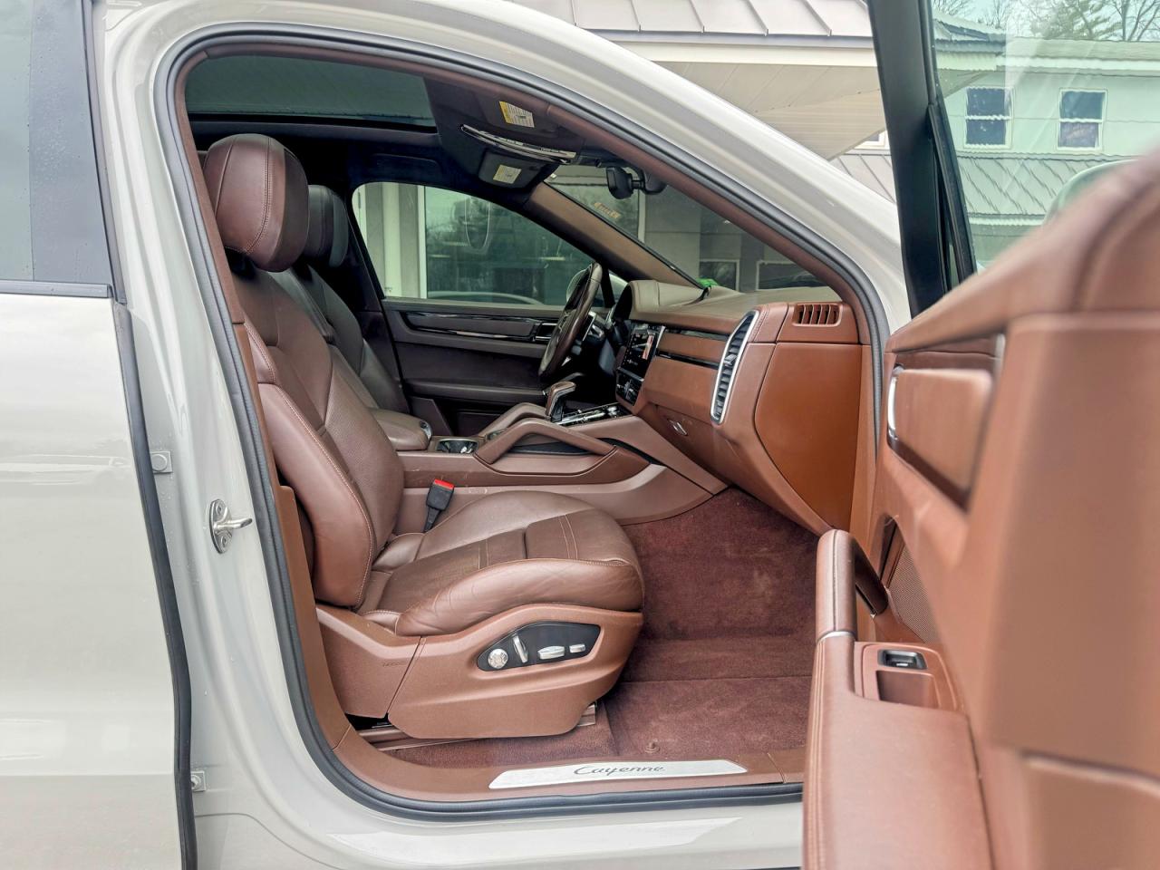 2021 Porsche Cayenne VIN WP1BA2AY1MDA41241 photo 5