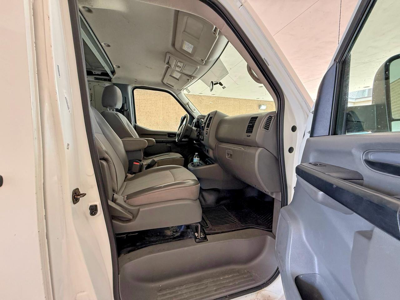 2018 Nissan Nv VIN 1N6BF0KMXJN800765 photo 5