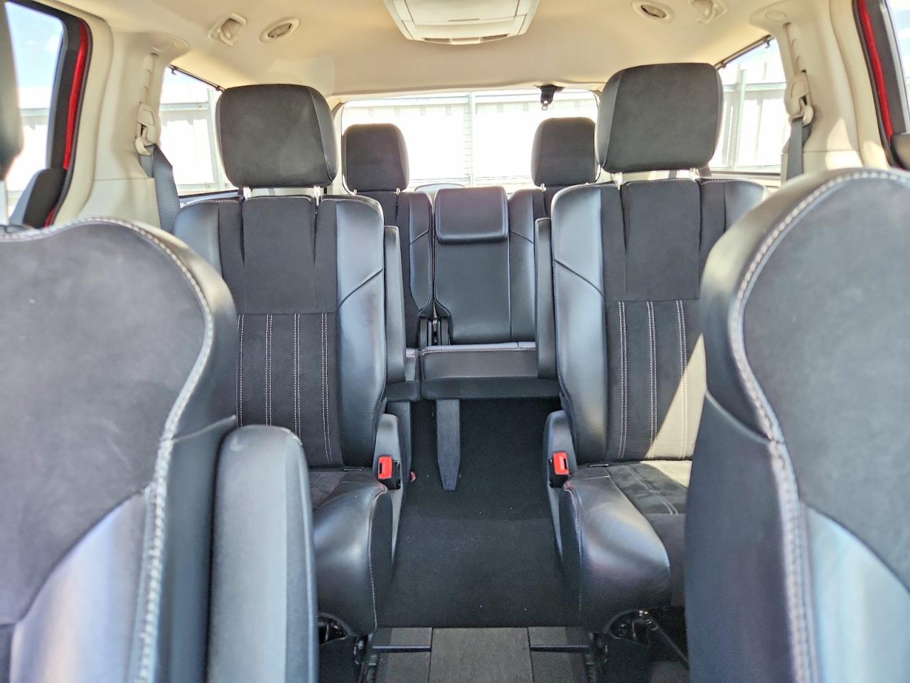 2016 Chrysler Minivan VIN 2C4RC1JG8GR254233 photo 10