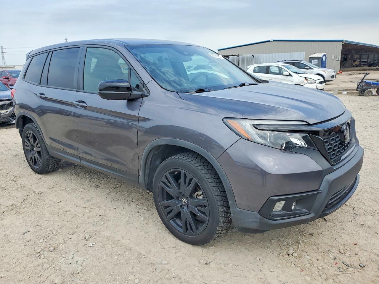 2021 Honda Passport VIN 5FNYF8H21MB008007 photo 4