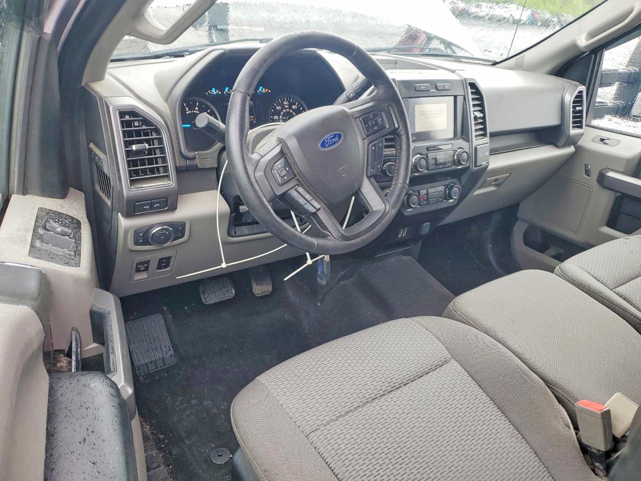 2020 Ford F150 VIN 1FTFX1E43LKD30604 photo 8