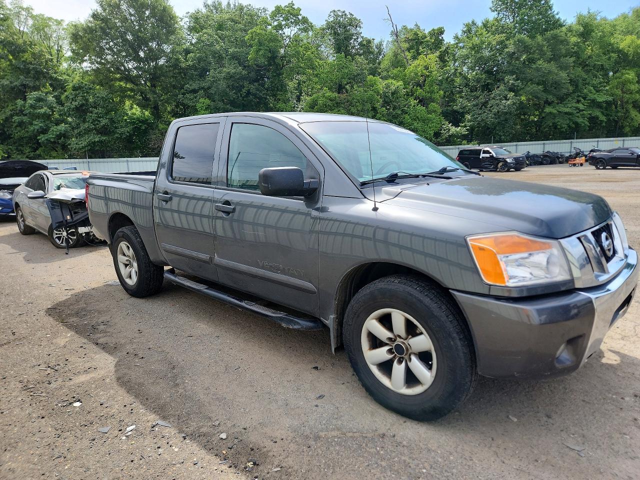 2012 NISSAN TITAN VIN 1N6BA0ED4CN317799 photo 4