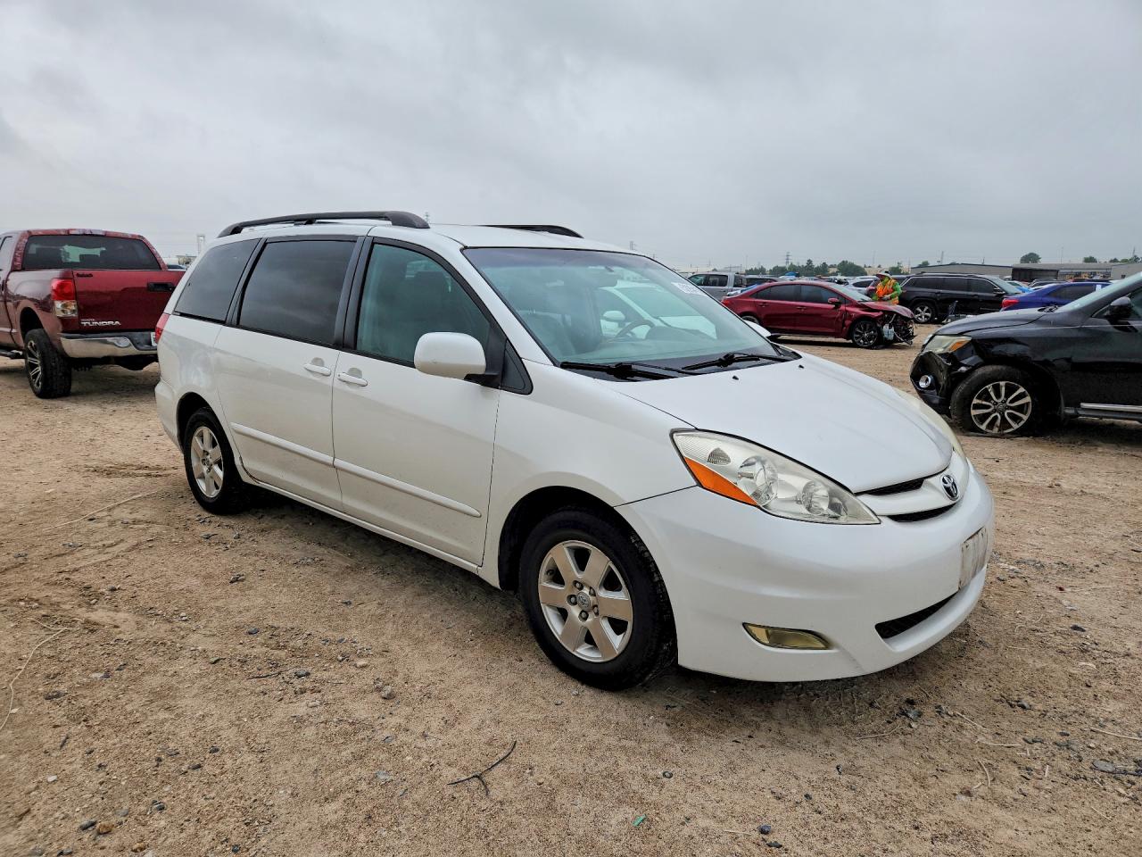 2007 TOYT Sienna VIN 5TDZK22C37S086593 photo 4