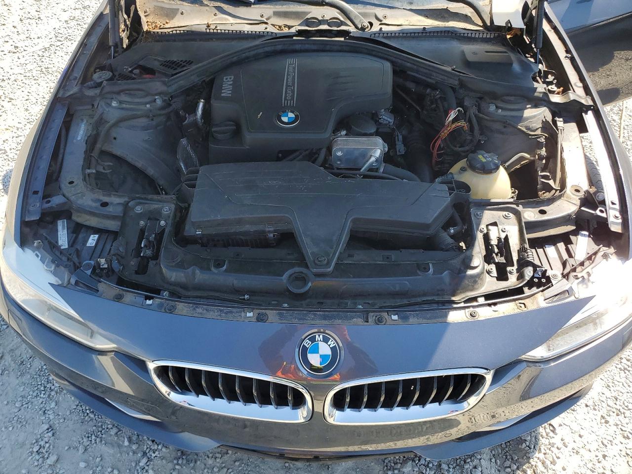 2015 BMW 3 series VIN WBA3A5G56FNS83134 photo 11