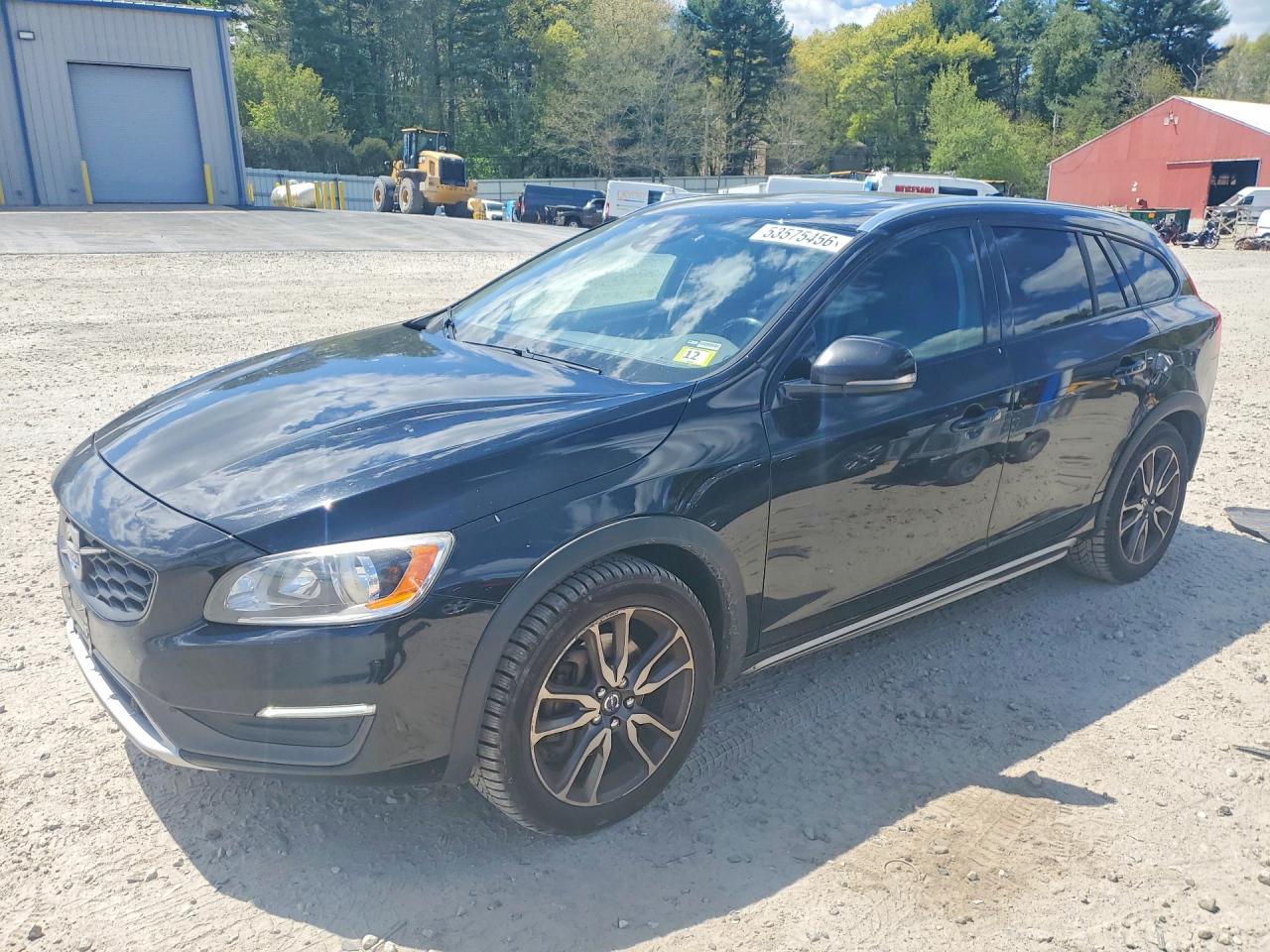 2016 Volvo V60 VIN YV4612HK8G1003612 photo 1