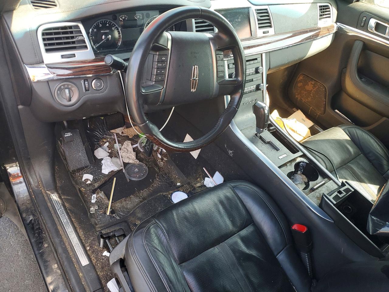 2009 LINCOLN Mks VIN 1LNHM94R29G601916 photo 8