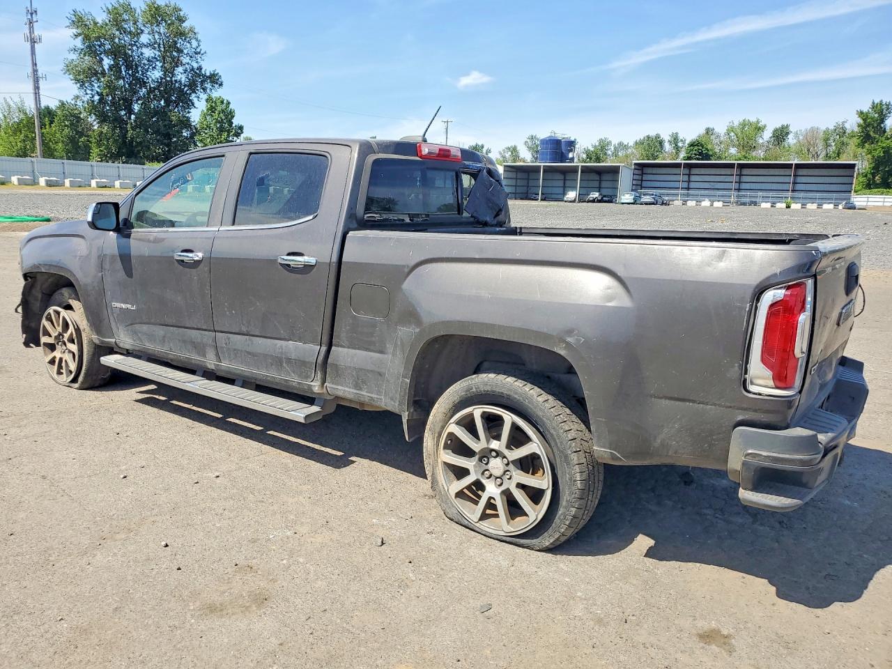 2020 GMC Canyon VIN 1GTG6EEN9L1217463 photo 2