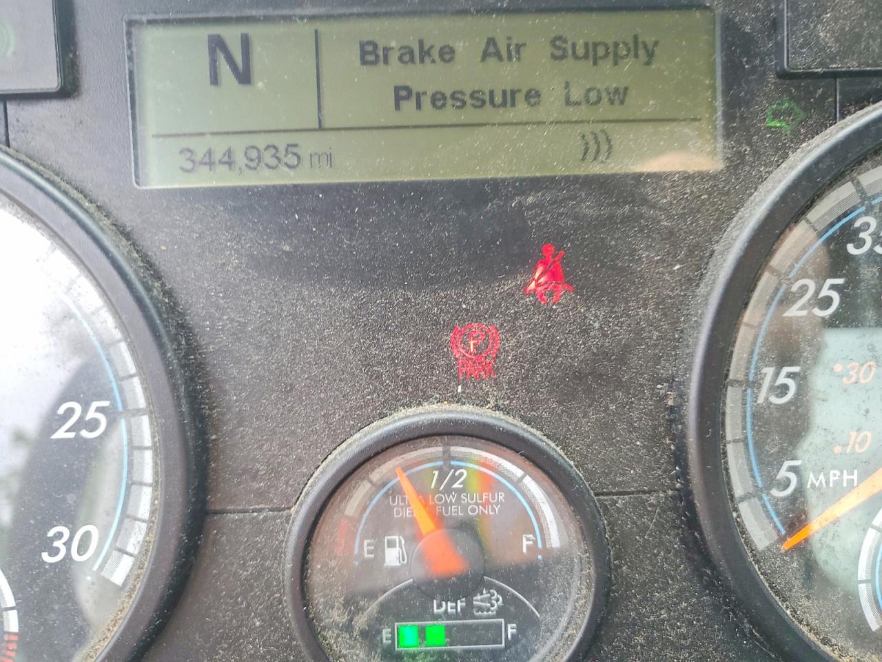 2019 FREIGHTLINER All other VIN 3AKJGBDV9KDJW2049 photo 8
