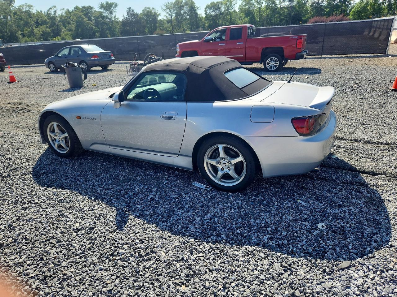 2002 Honda S2000 VIN JHMAP11442T002440 photo 2