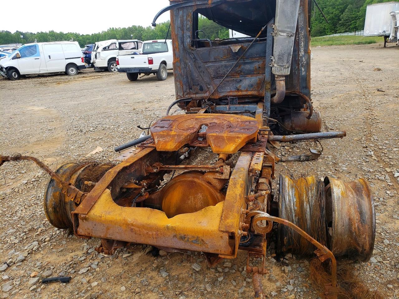 2004 MACK All other VIN 1M1AE01Y74N001956 photo 6