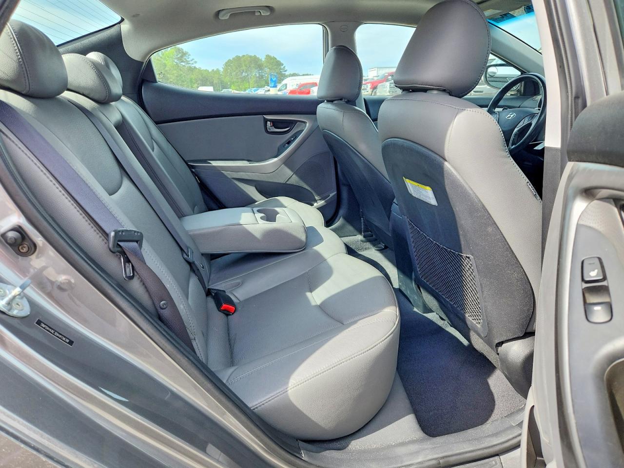 2013 Hyundai Elantra VIN 5NPDH4AE3DH415639 photo 10