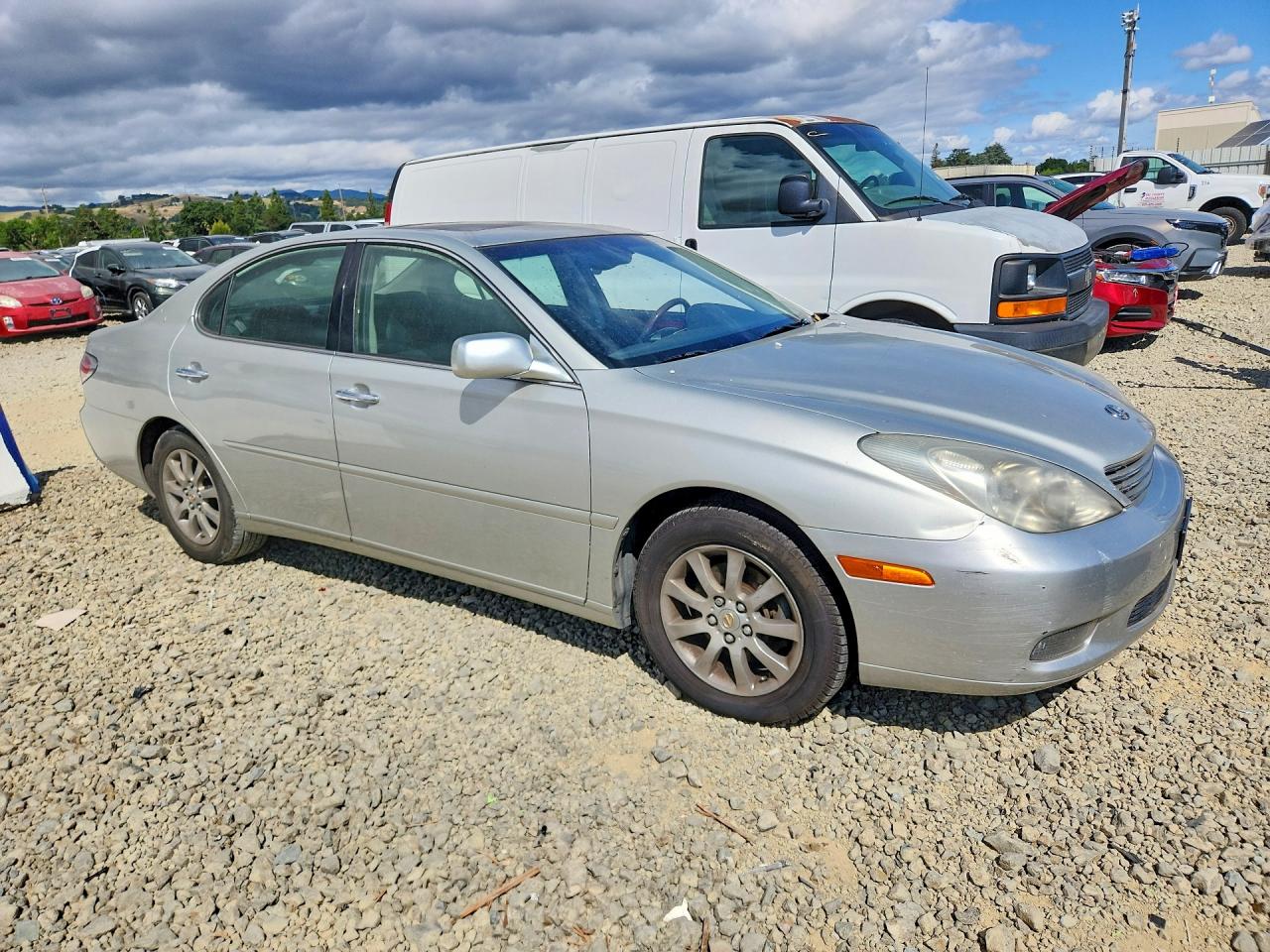 2004 Lexus Es330 VIN JTHBA30G145013352 photo 4