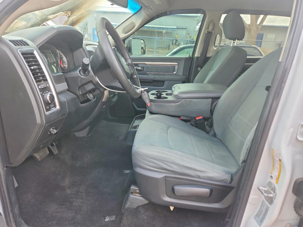 2016 Ram 3500 VIN 3C63R3DL0GG320876 photo 7