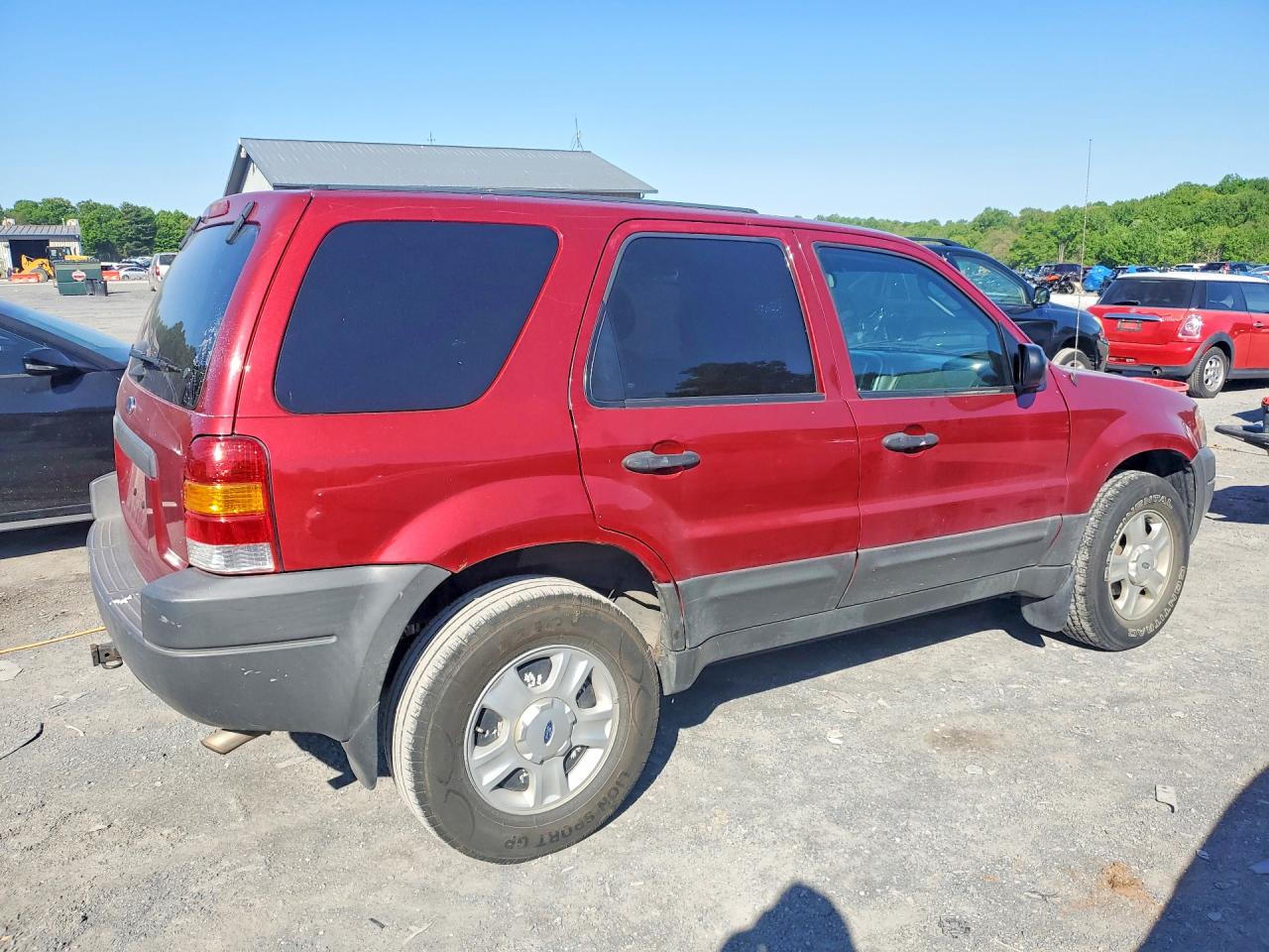 2003 FORD Escape VIN 1FMCU93103KC97561 photo 3