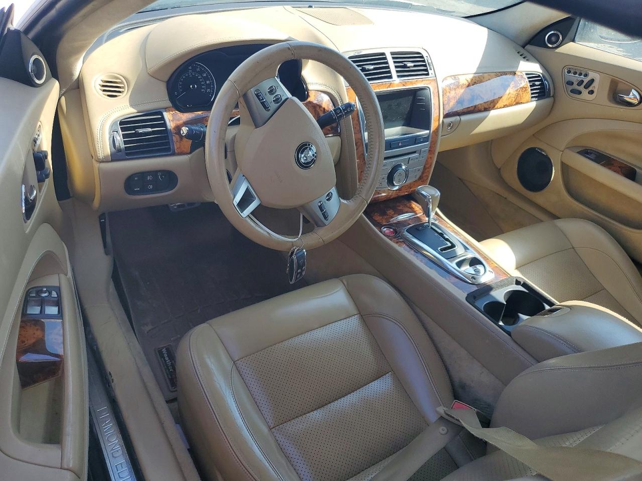 2009 Jaguar Xk VIN SAJWA44B395B32717 photo 8