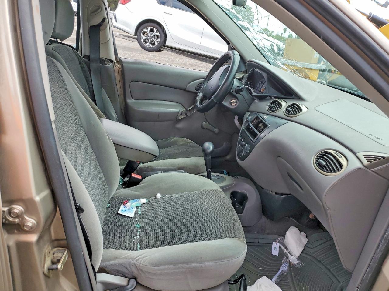 2003 Ford Focus VIN 1FAFP33Z63W329438 photo 7